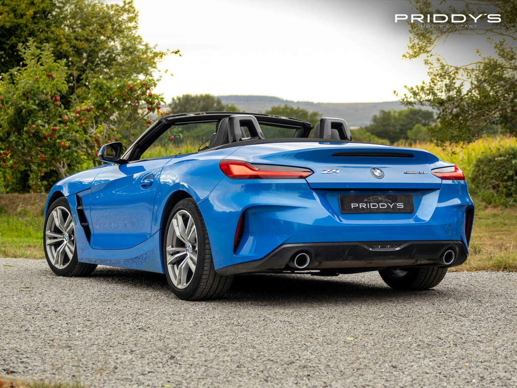 BMW Z4 3L Null Black #64