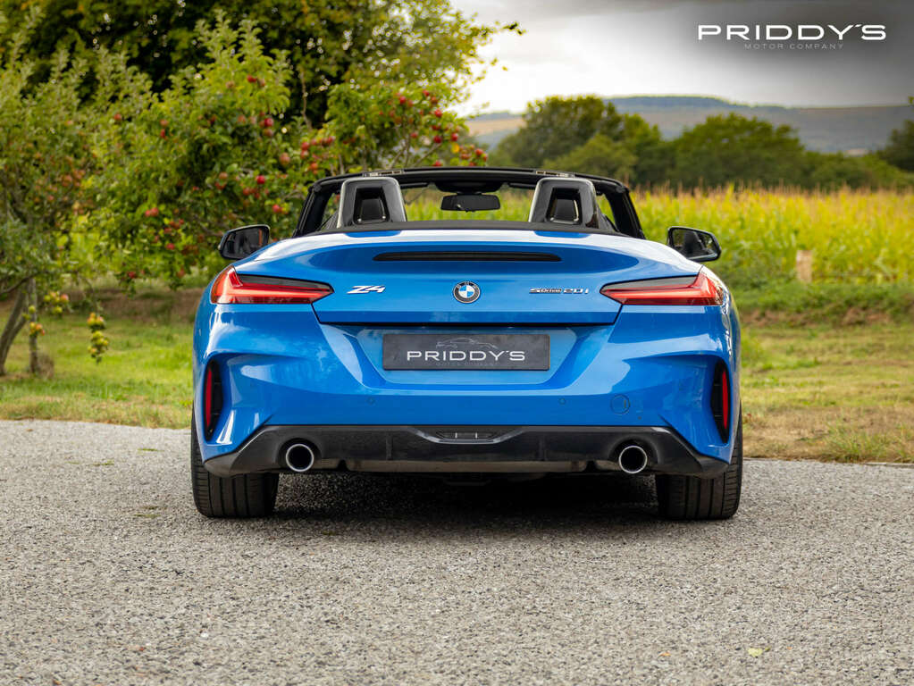 BMW Z4 2.0 Z4 Sdrive 20I M Sport YL69YCB Blue #4