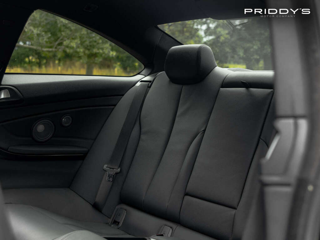 BMW 4 Series Gran Coupe 420D M Sport Black #43