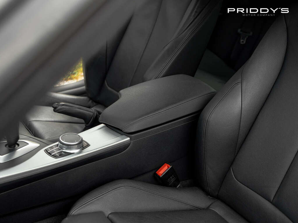 BMW 4 Series Gran Coupe 420D M Sport Black #11