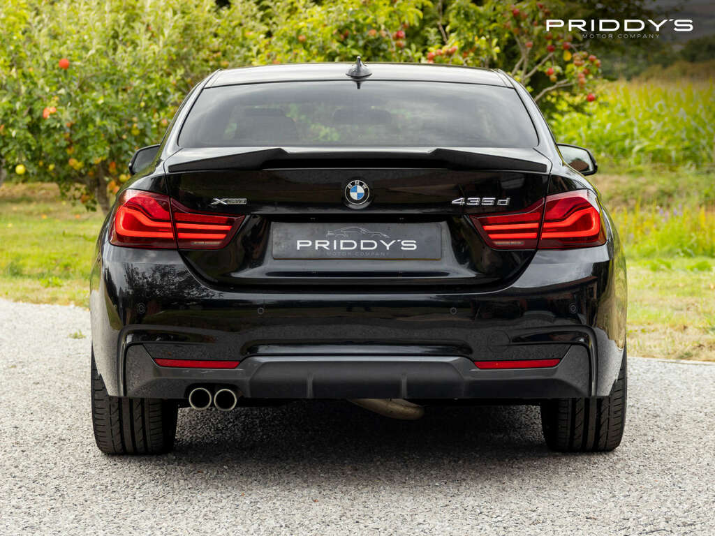 BMW 4 Series Gran Coupe 420D M Sport Black #4