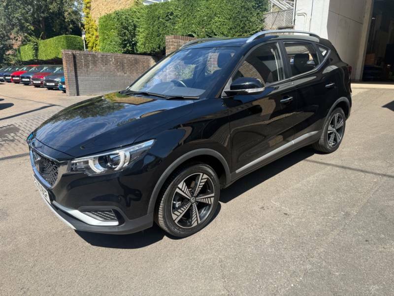 MG ZS 105Kw Exclusive Ev 45Kwh - 2020 70 Black #4