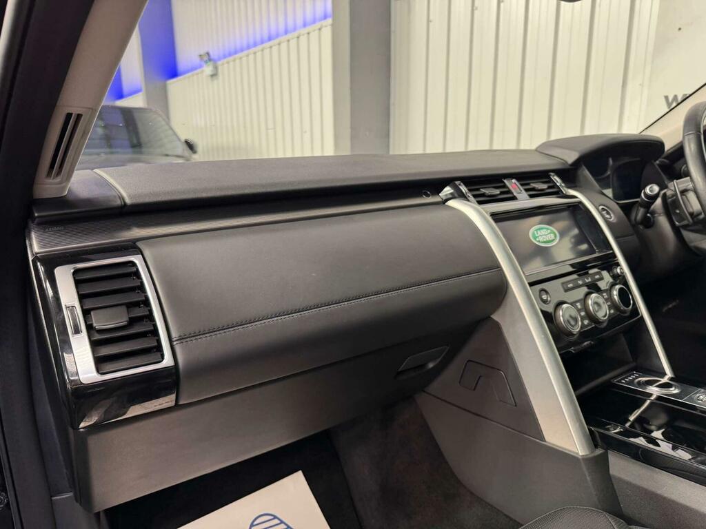 Land Rover Discovery 3.0 Sd6 Hse Luxury Silver #31