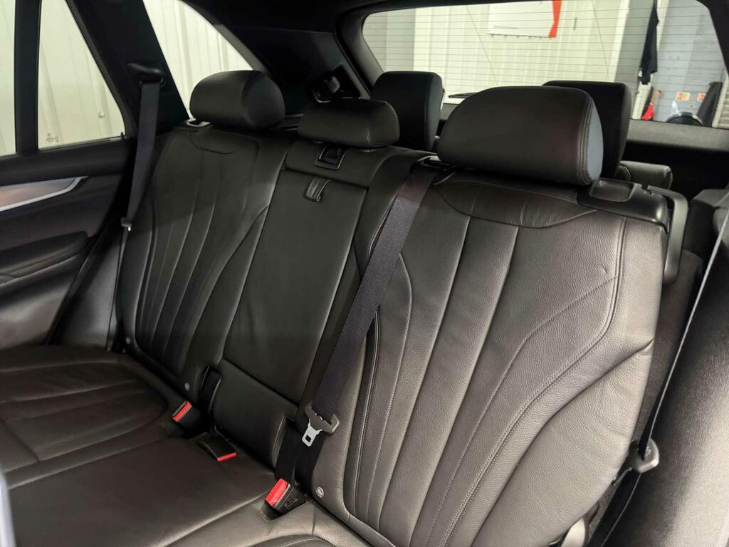 BMW X5 Suv Black #40