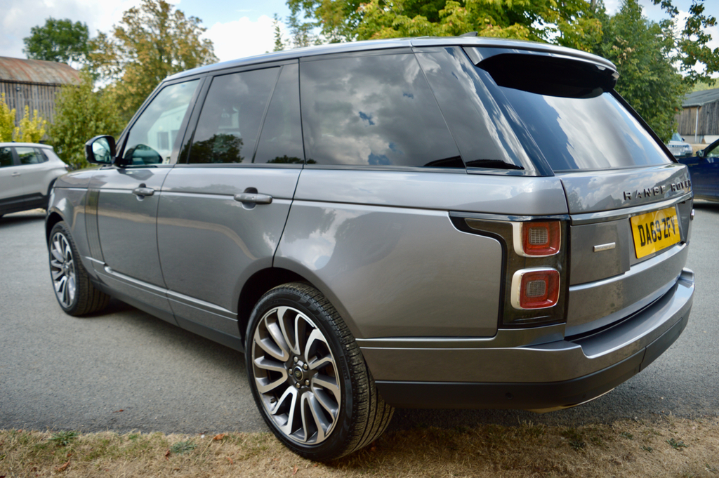 Land Rover Range Rover Suv DA69ZFV #4