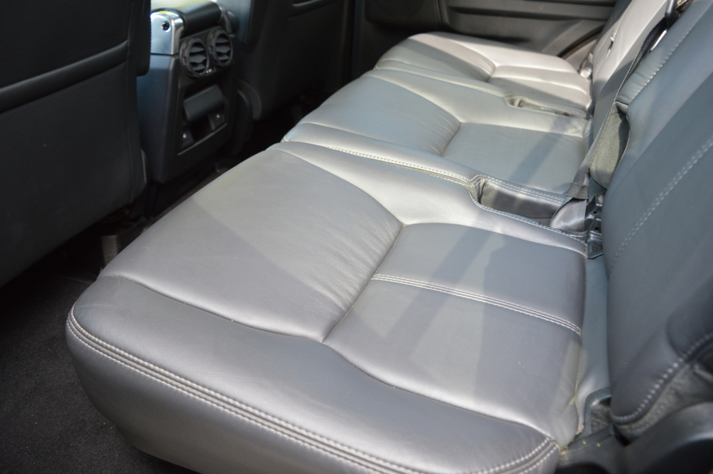 Land Rover Discovery Sdv6 Se Tech #22