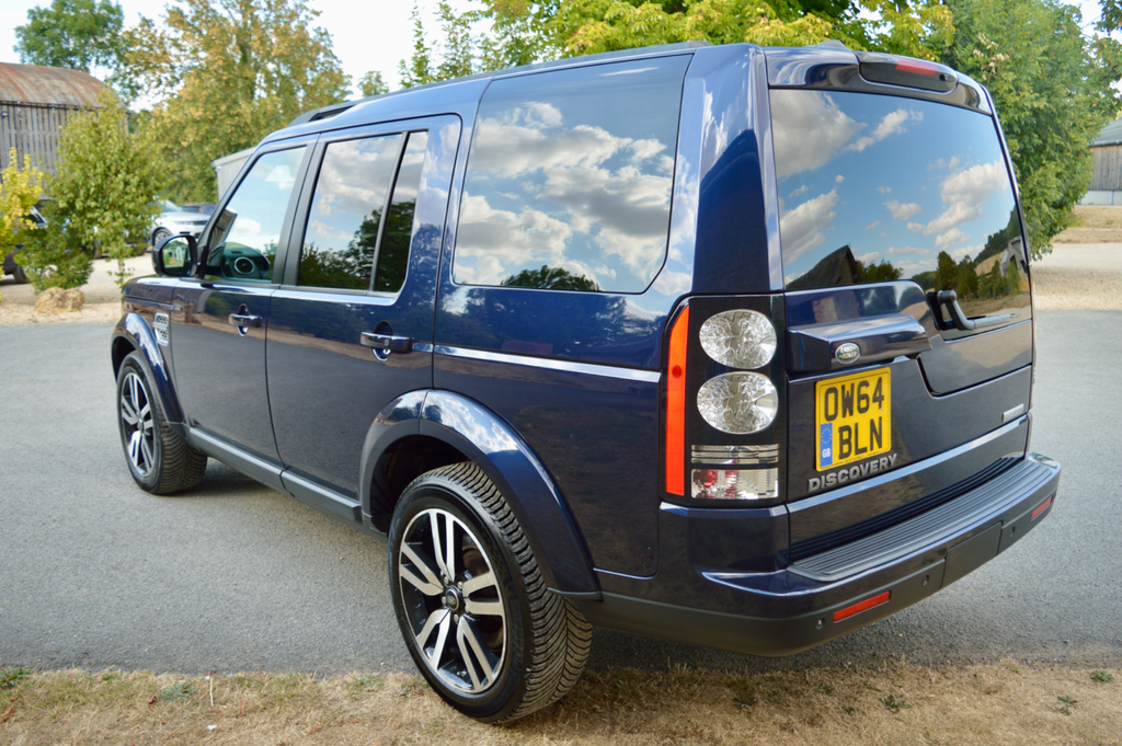 Land Rover Discovery Sdv6 Se Tech #4