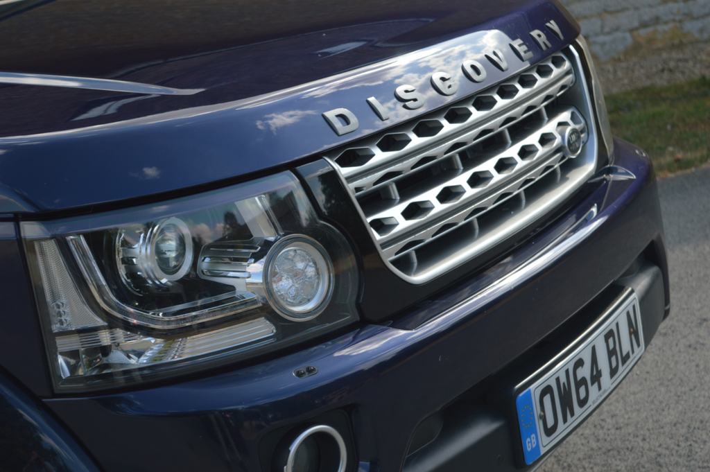 Land Rover Discovery Sdv6 Se Tech #52
