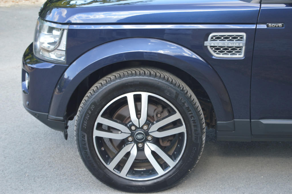 Land Rover Discovery Sdv6 Se Tech #37