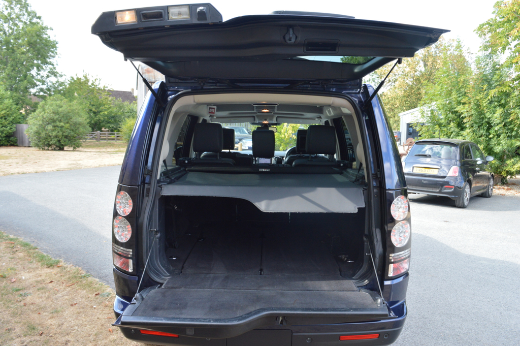 Land Rover Discovery Sdv6 Se Tech #45