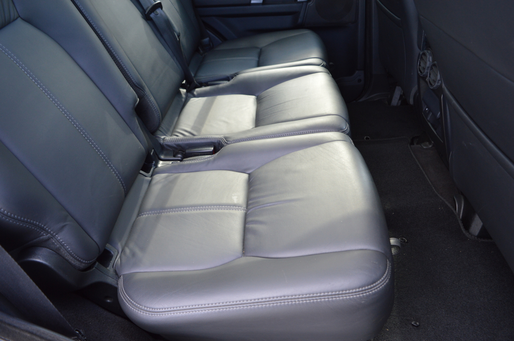 Land Rover Discovery Sdv6 Se Tech #26