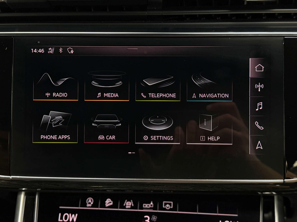 Audi Q8  Black #52