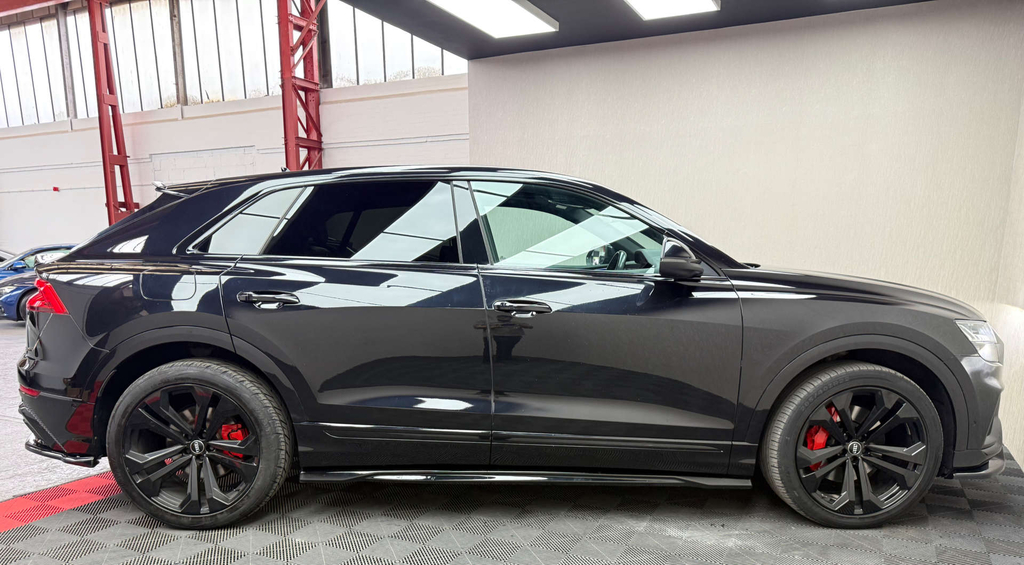 Audi Q8  Black #26