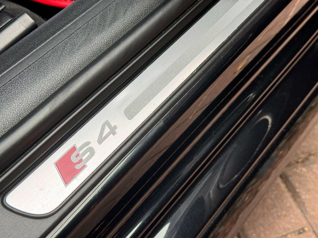 Audi S4 Black #33