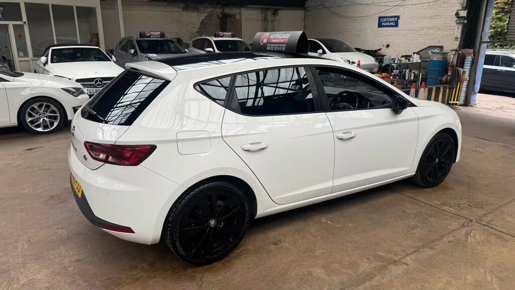 Seat Leon 1.4 Tsi 125 Fr Black Technology Hatchback Petr KM65PJJ White #2