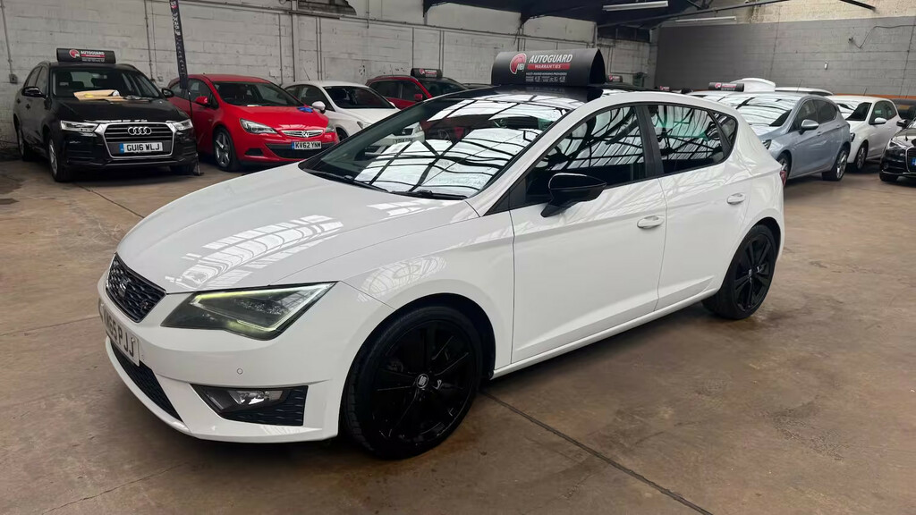 Seat Leon 1.4 Tsi 125 Fr Black Technology Hatchback Petr KM65PJJ White #4