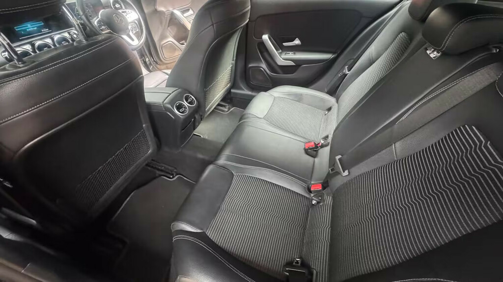 Mercedes-Benz A Class A180d Sport Hatchback  Black #5