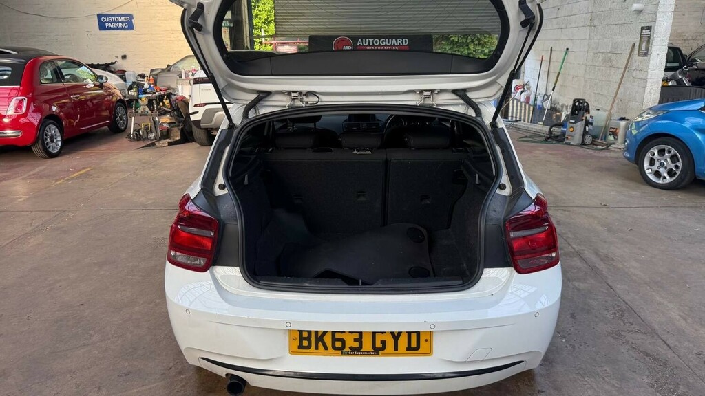 BMW 1 Series 2013 2.0 116D Sport White #11