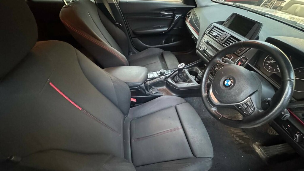 BMW 1 Series 2013 2.0 116D Sport White #9