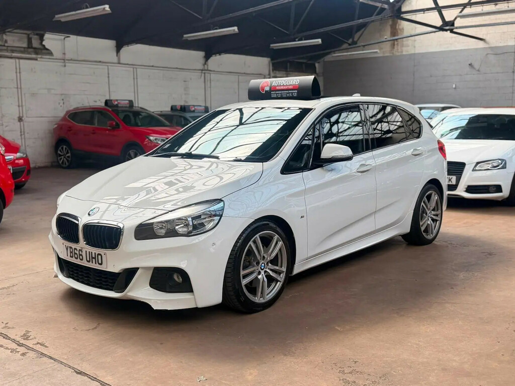 BMW 2 Series 220D Xdrive M Sport Nav Step Hatchback White