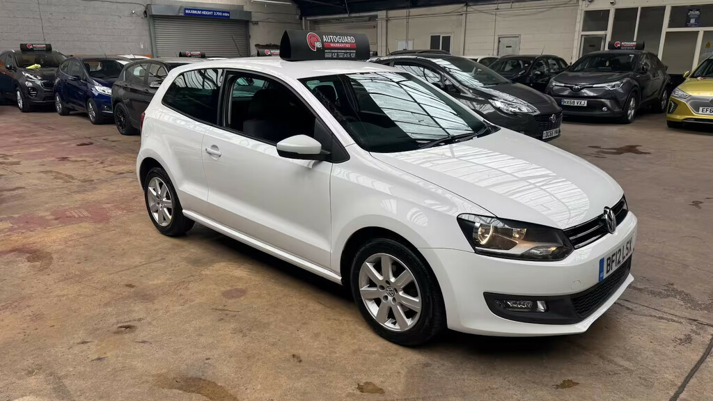 Volkswagen Polo 1.2 60 Match Hatchback White