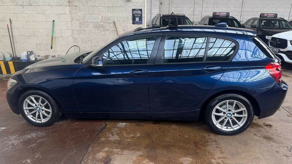 BMW 1 Series 116I Se Step Hatchback Blue #6