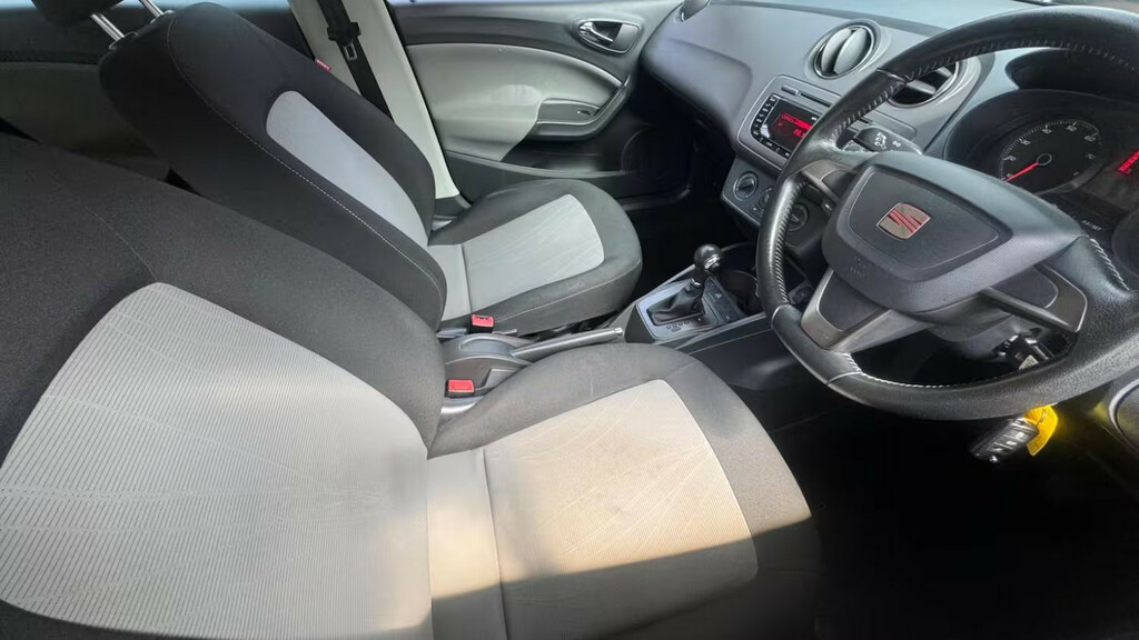 Seat Ibiza Hatchback White #9