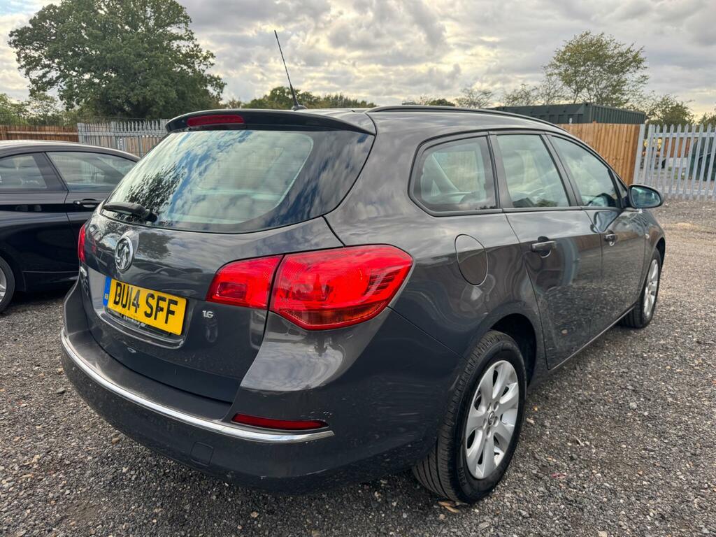 Vauxhall Astra Design Silver #13