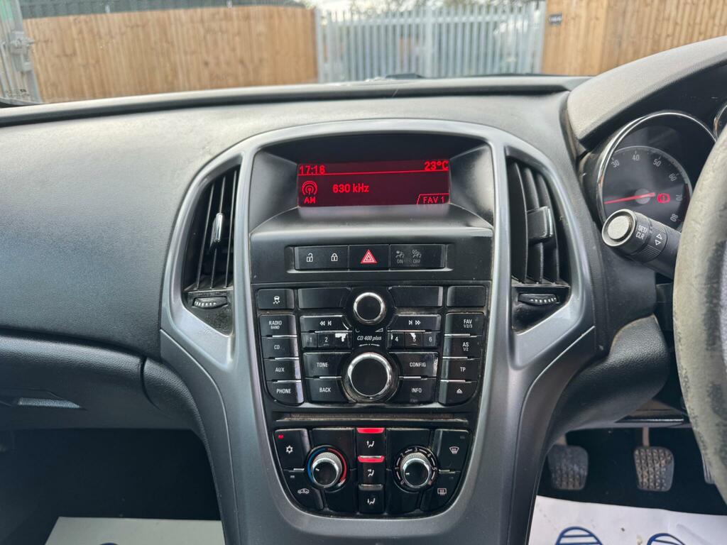 Vauxhall Astra Design Silver #25