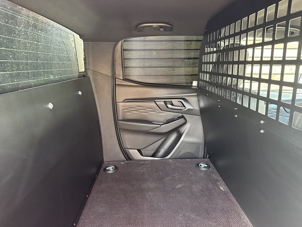 Isuzu D-Max Td V-cross Commercial Orange #2