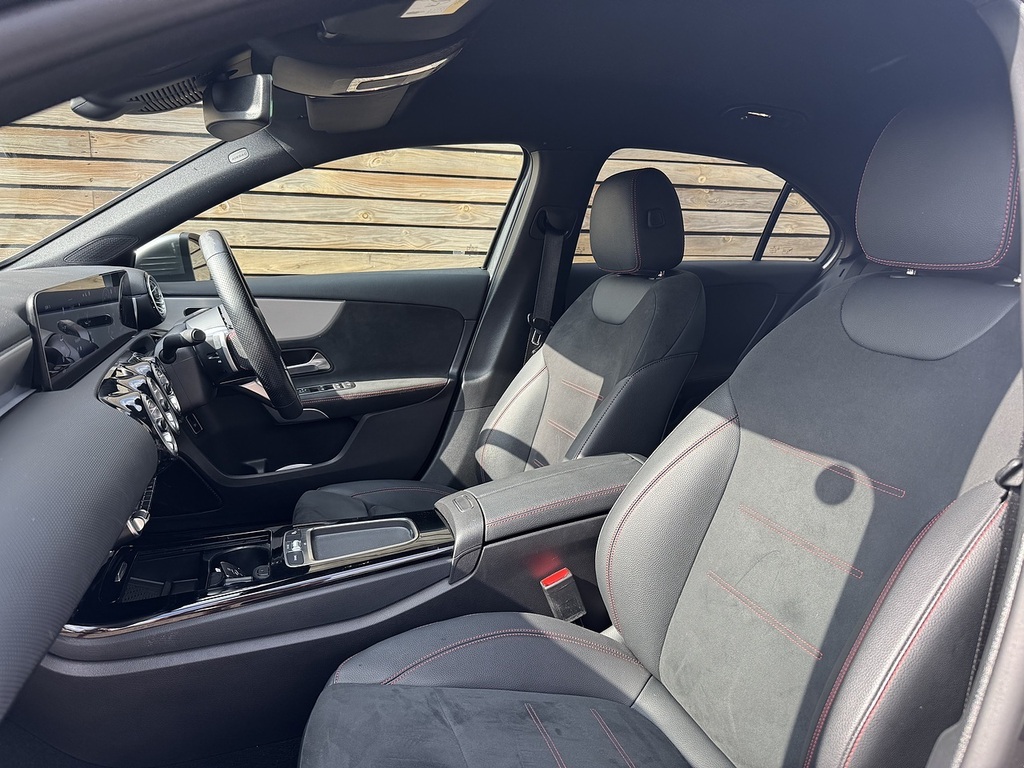 Mercedes-Benz A Class Hatchback Black #37