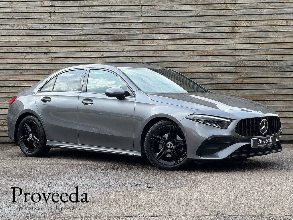 Mercedes-Benz A Class Hatchback Black #1