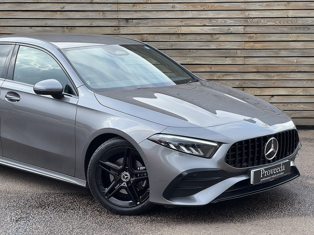 Mercedes-Benz A Class Hatchback Black #5