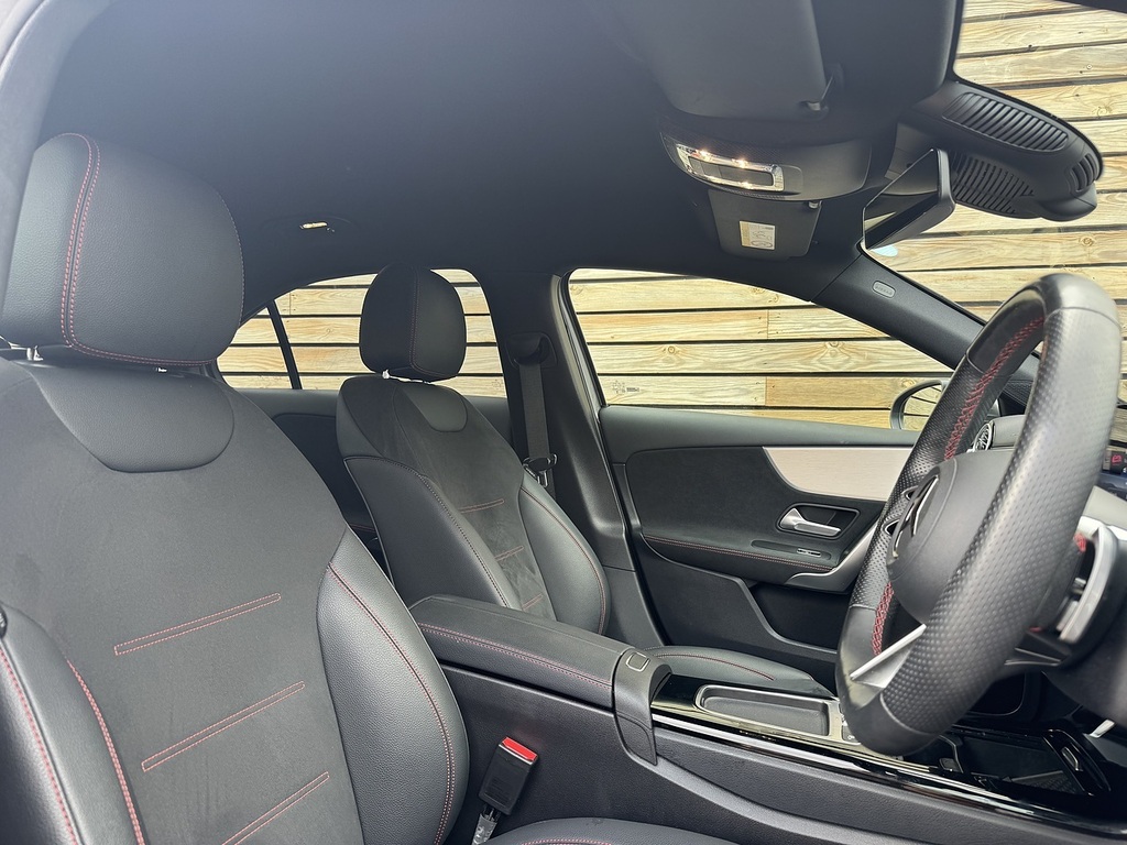 Mercedes-Benz A Class Hatchback Black #4