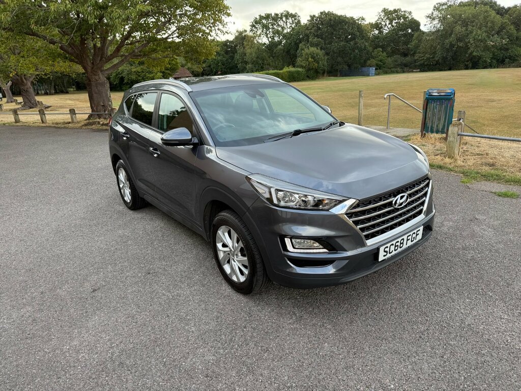 Hyundai Tucson 1.6 Gdi Se Nav Suv Euro 6 Ss Grey