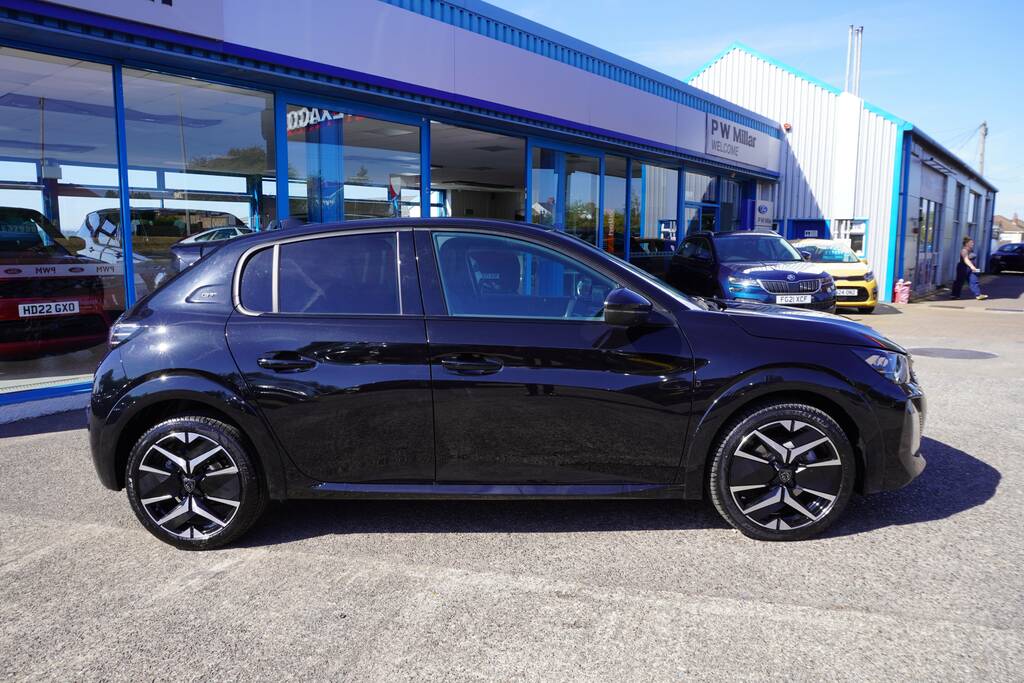 Peugeot 208 1.2 Gt E-dsc6 Euro 6 Ss Black
