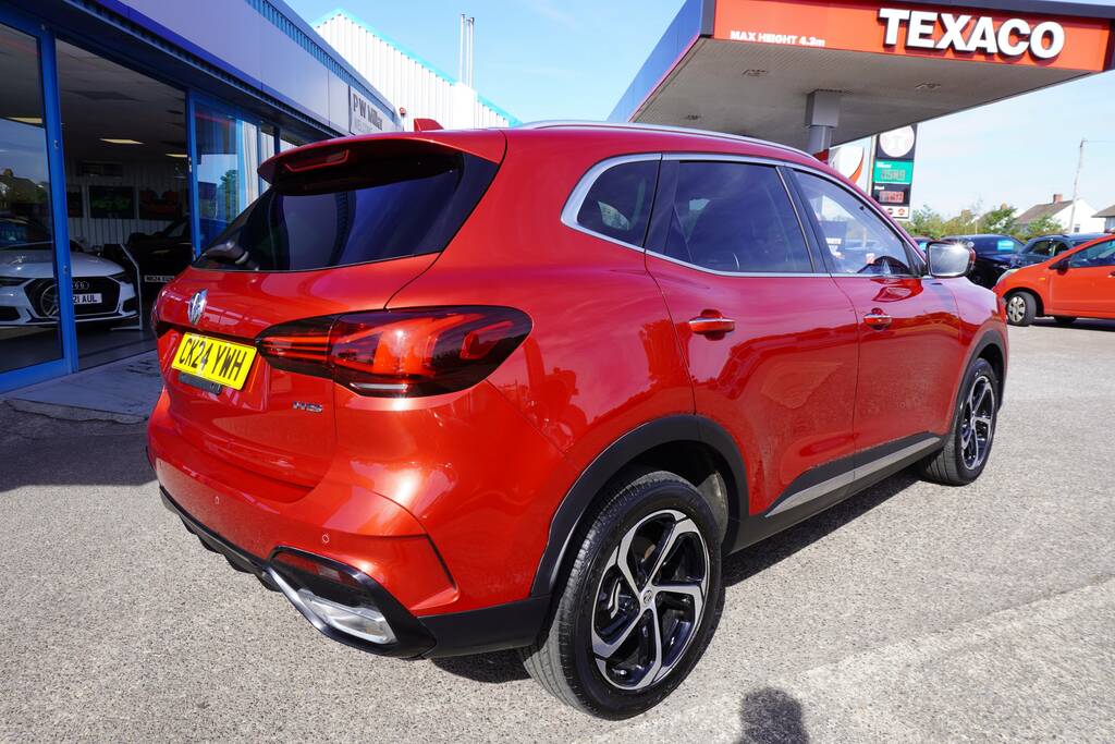 MG HS 1.5 T-gdi Trophy Dct Euro 6 Ss Red #2