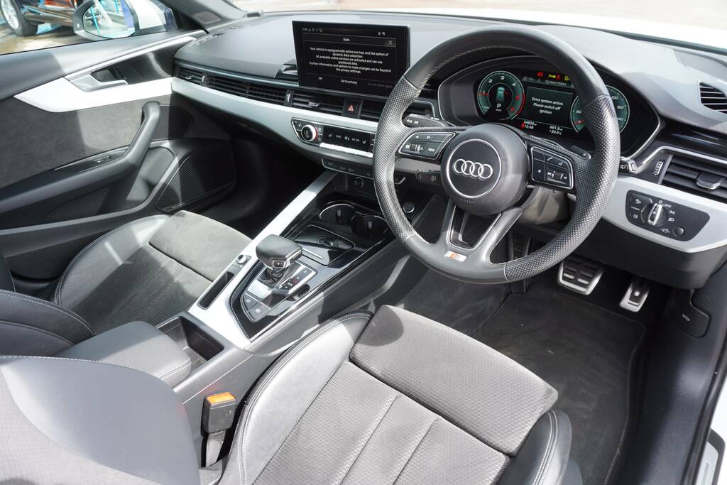 Audi A4 Avant Avant 2.0 Tdi 35 S Line S Tronic Euro 6 Ss White #3