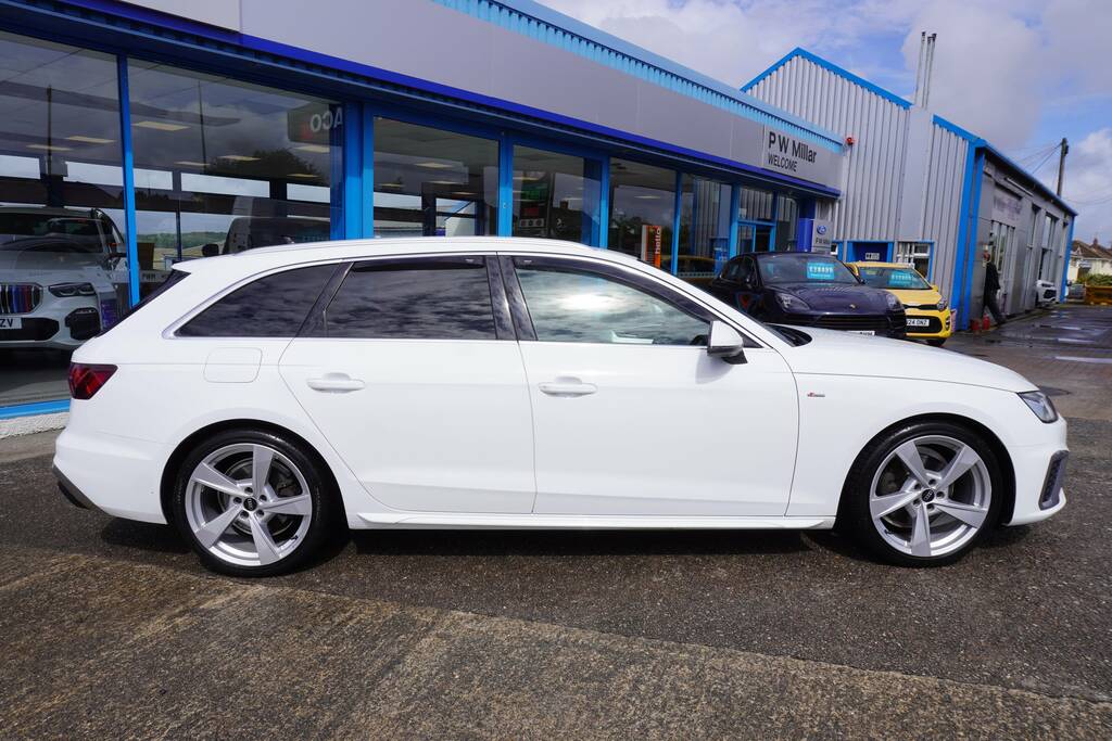 Audi A4 Avant Avant 2.0 Tdi 35 S Line S Tronic Euro 6 Ss White