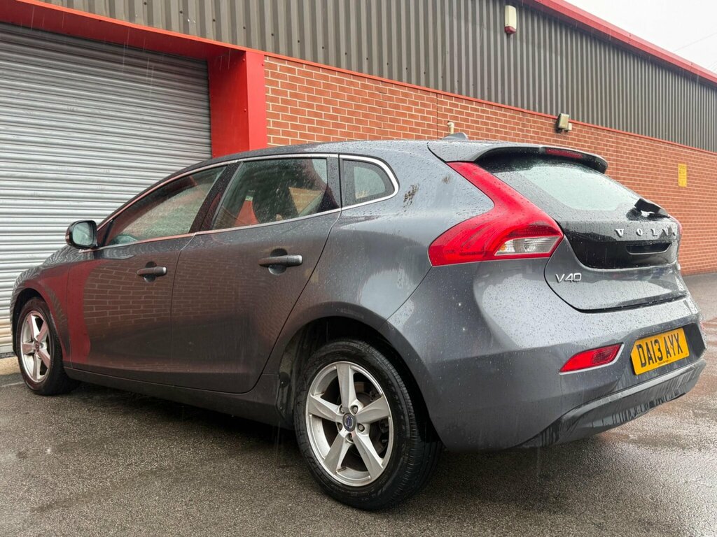 Volvo V40 1.6 D2 Se Lux Nav Hatchback Euro White #32