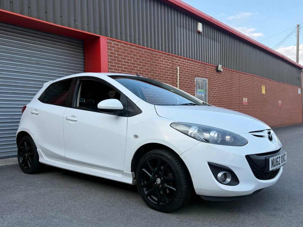 Mazda 2 1.3 Venture Euro 5 White