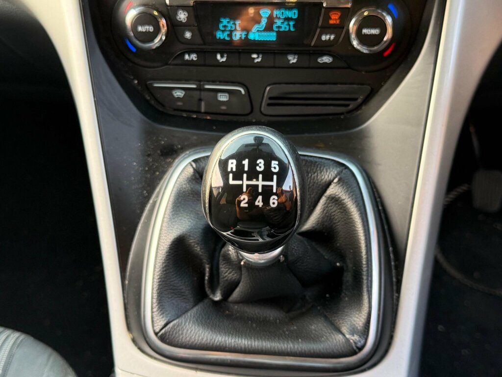 Ford C-Max Titanium Black #19