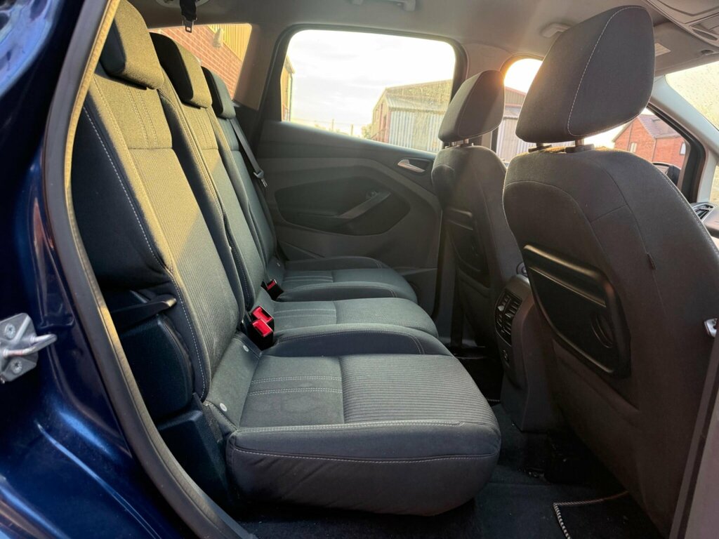 Ford C-Max Titanium Black #28