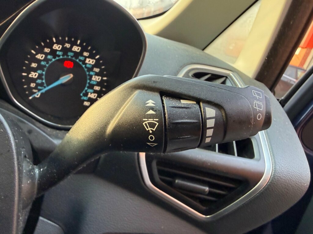 Ford C-Max Titanium Black #12