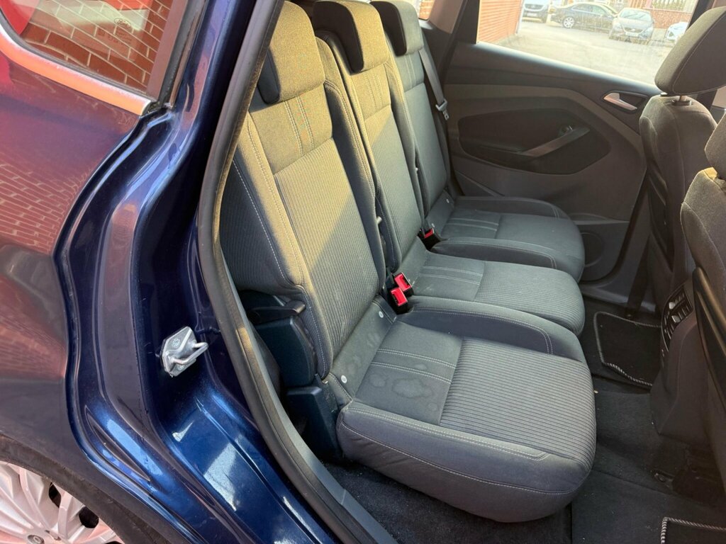 Ford C-Max Titanium Black #29