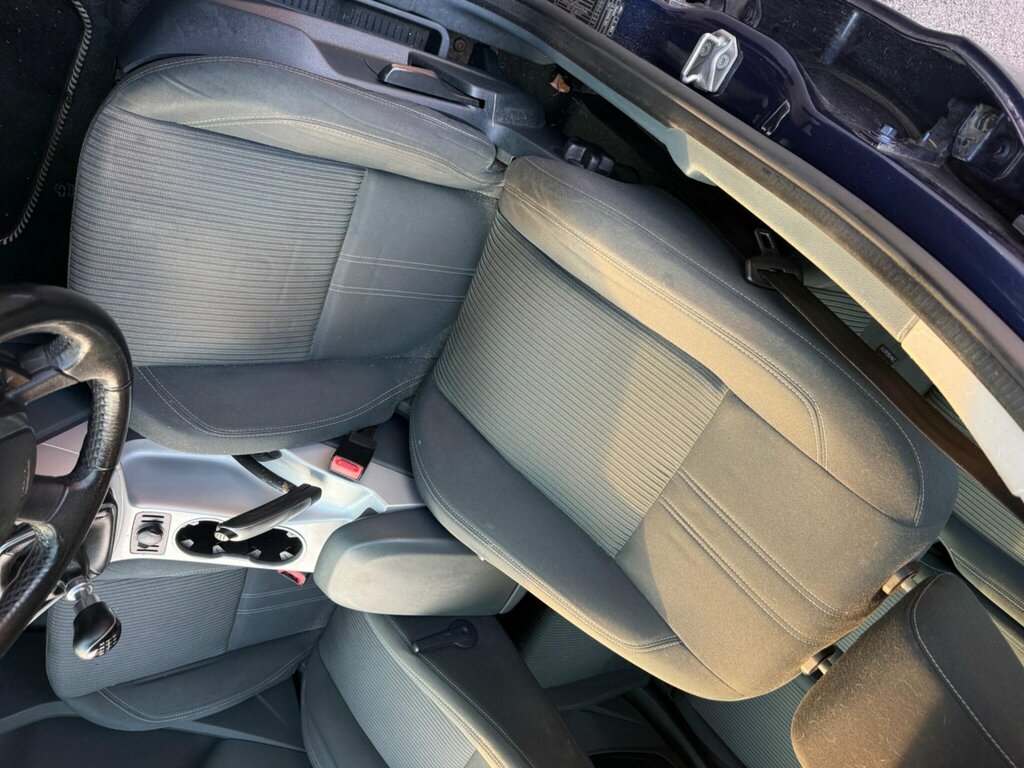 Ford C-Max Titanium Black #23