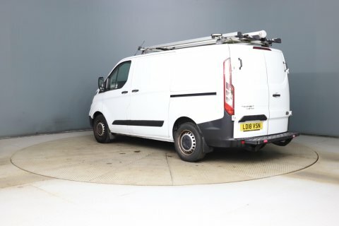 Ford Transit Custom 2.0 320 Ecoblue LD18VSN White #2