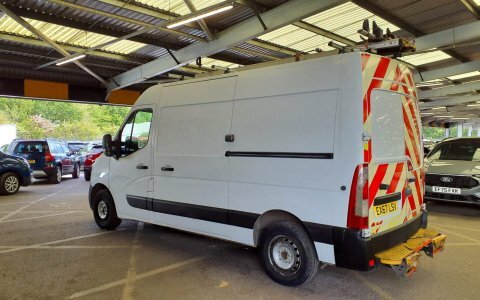 Vauxhall Movano 2.3L Null Red #3