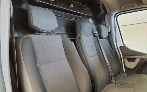 Vauxhall Movano 2.3L Null Red #5