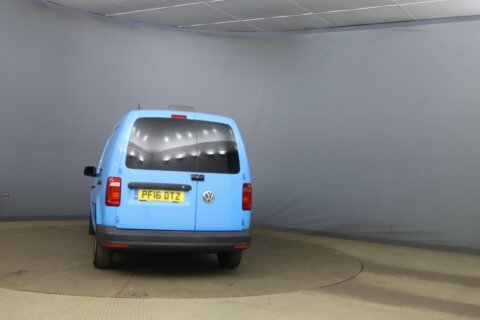 Volkswagen Caddy Maxi 2.0 Tdi C20 Blue #5